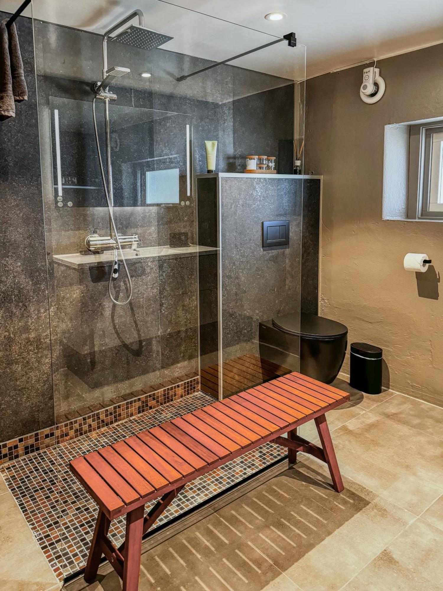 Husly Reine - Your Home With Reinebringen View المظهر الخارجي الصورة